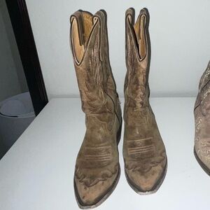 Brown boots for sale!
